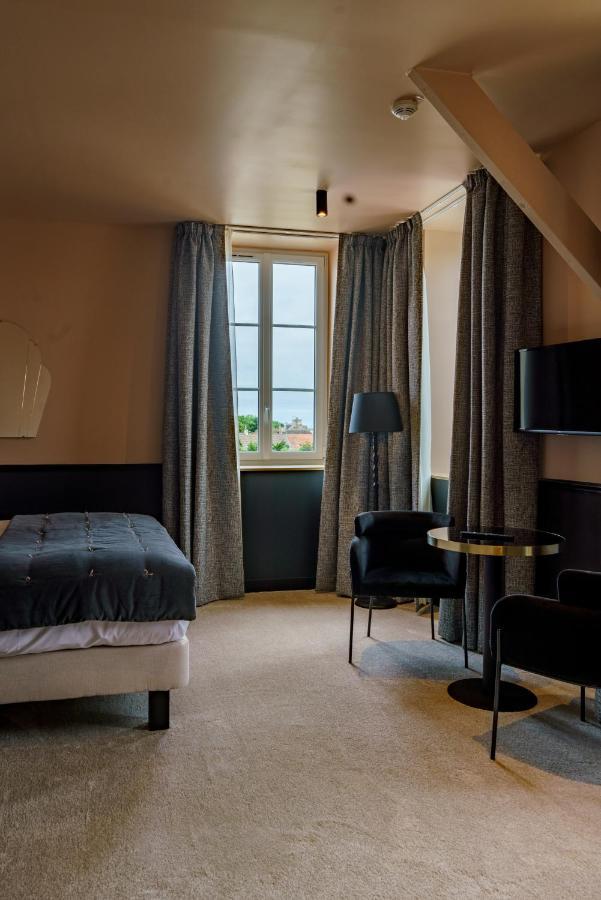 Hotel De La Plage Lion-sur-Mer Eksteriør bilde