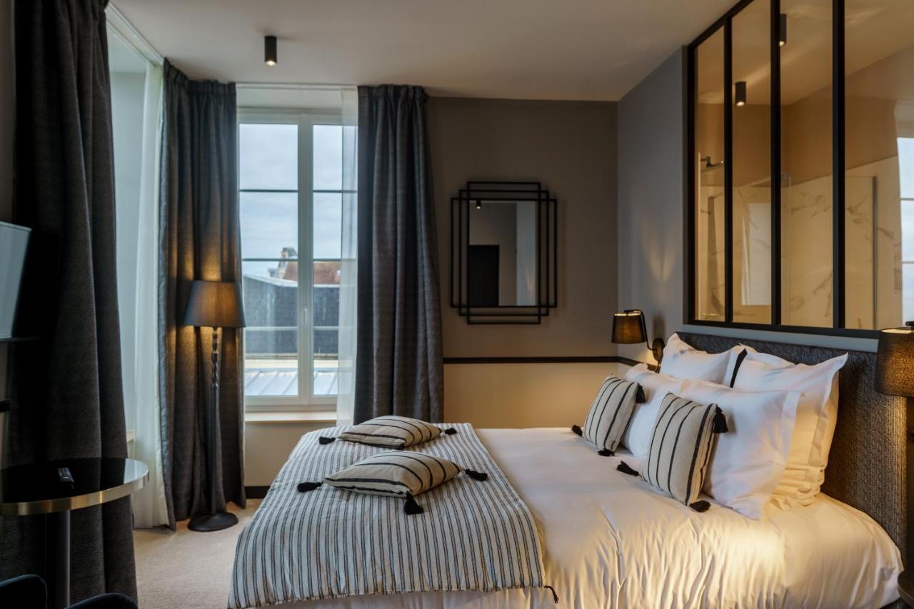 Hotel De La Plage Lion-sur-Mer Eksteriør bilde